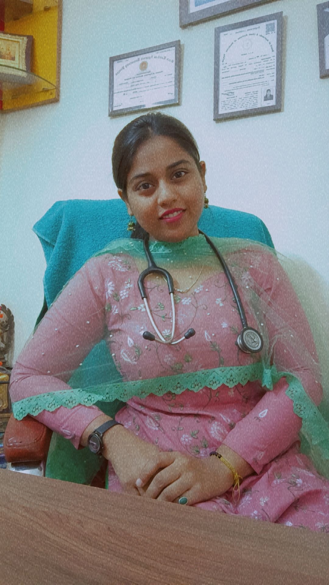 Dr Vanshika